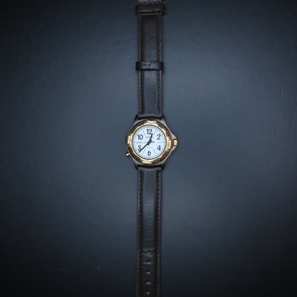 Women's Guess Watch - Picture 3 of 7